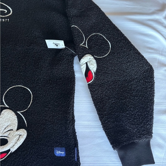 Disney Parks 2026 Black Sherpa Mickey Mouse Spirit Jersey, NWT - Picture 3 of 6